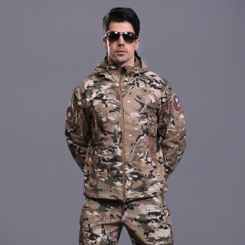 ESDY户外迷彩冲锋衣工作服批发 软壳迷彩服 男冬季登山服